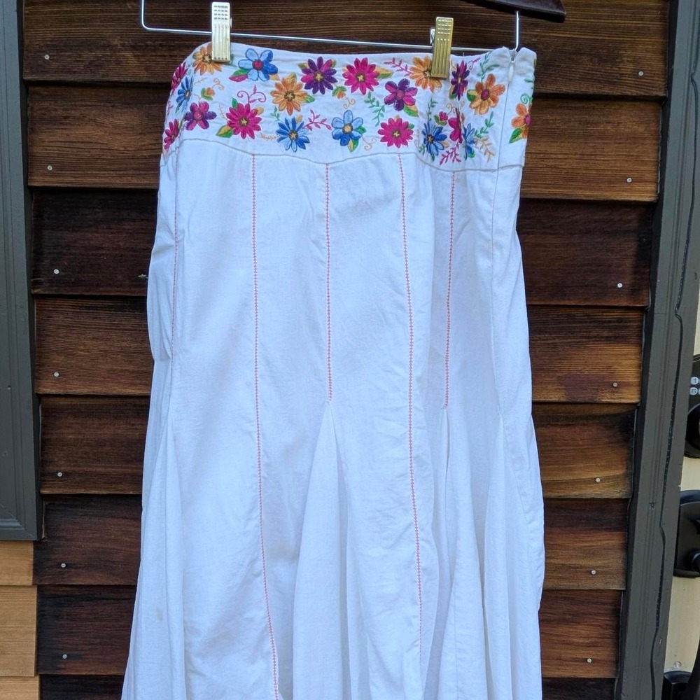 Boho Asymmetrical White linen embroidered midi skirt 8